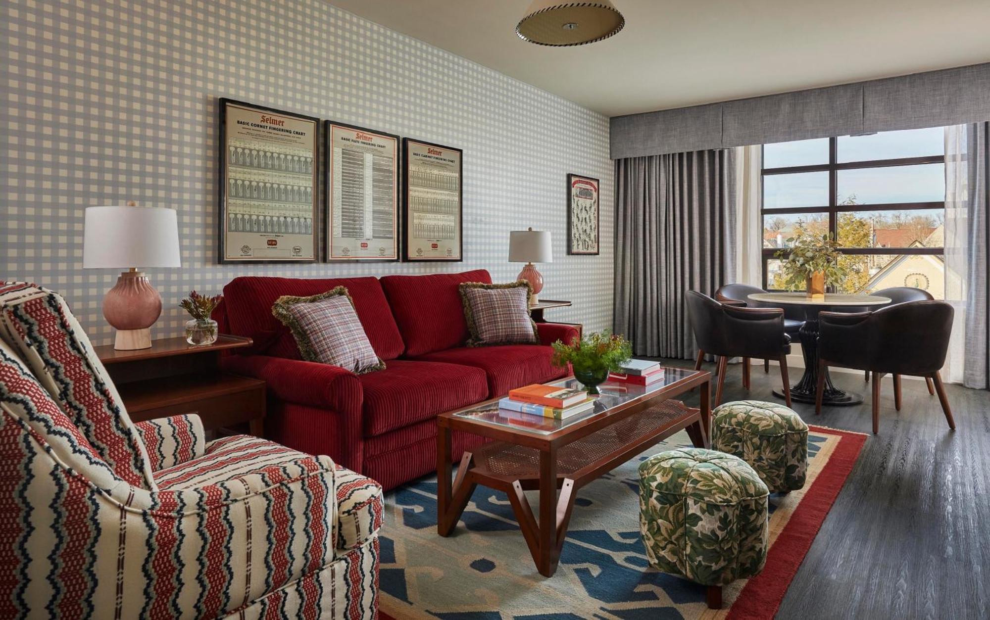 Graduate By Hilton Bloomington Hotel Екстериор снимка